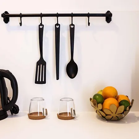 Old Micro-apartments Апартаменты