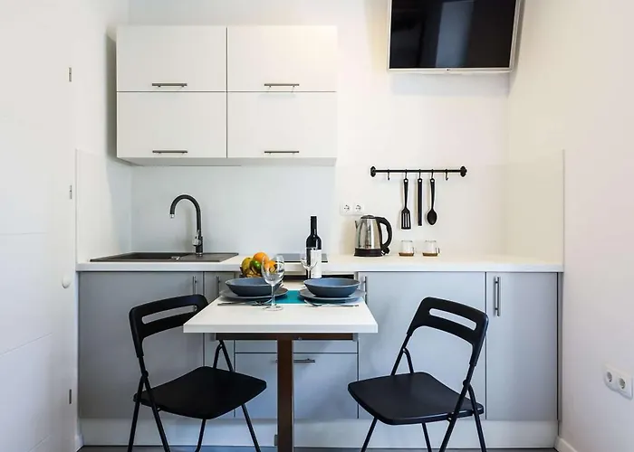 Old Micro-apartments * زادار